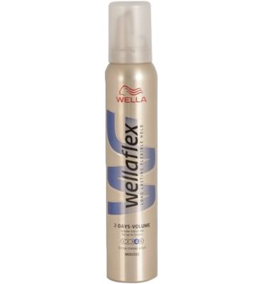 Wella 2nd day volume extra strong mousse (200ml) 200ml
