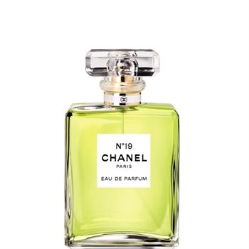 Fjord Kerstmis aardolie Chanel No 19 Eau De Parfum Vapo