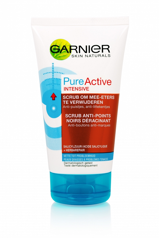 Garnier Skin Naturals PureActive Intensieve Scrub Tegen Puistjes 150ml