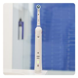 Oral B Oral B Elektrische Tandenborstel Smart 4n Cross Action